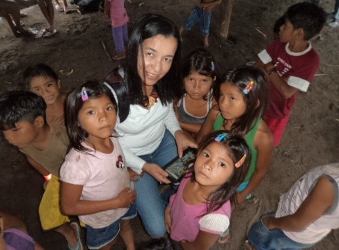 Neia at work with Children