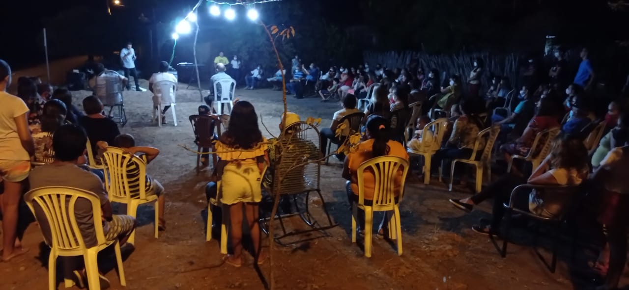 Outdoor Worship in Prensa, Brazil